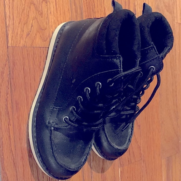 Old Navy Boots - Picture 3 of 4